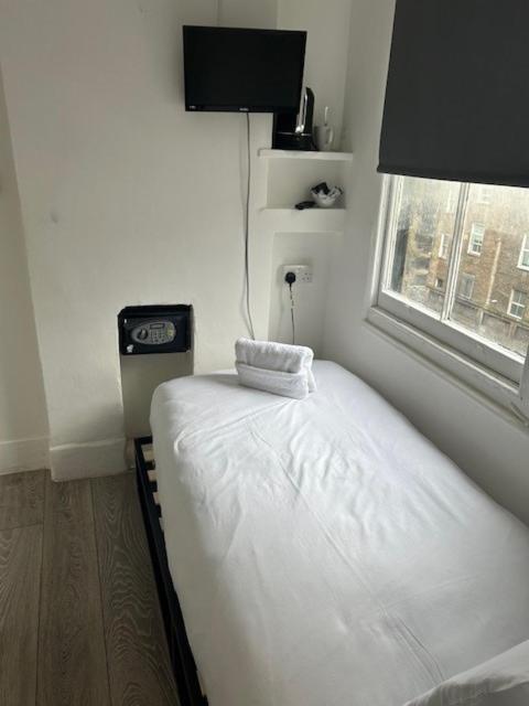 Tony'S House Hotel London Bilik gambar